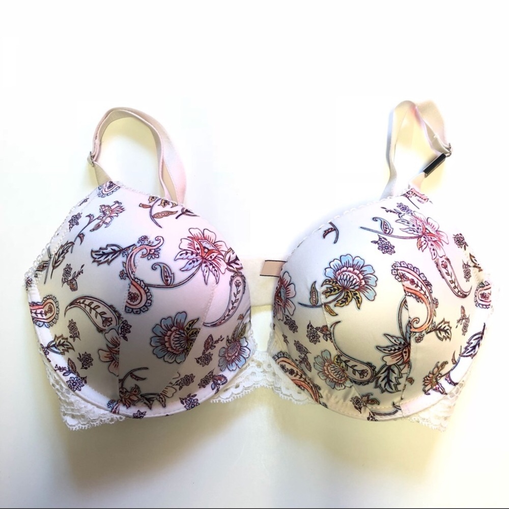 Victoria’s Secret Dream Angel Push Up Bra - Picture 1 of 4
